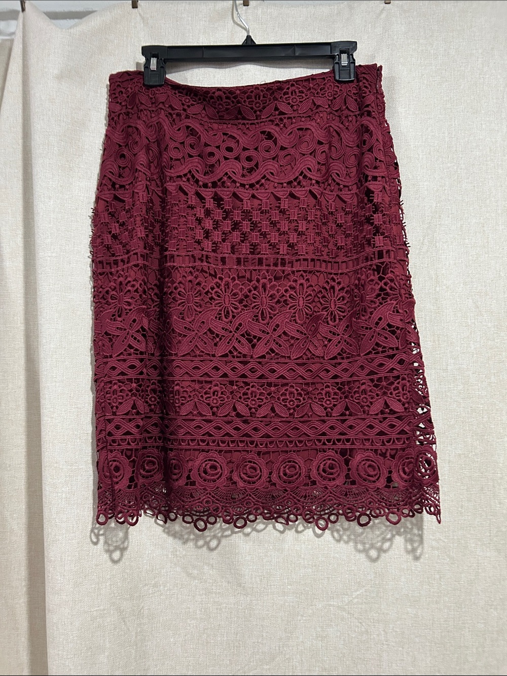 LOFT Burgundy Crochet Lace Pencil Skirt